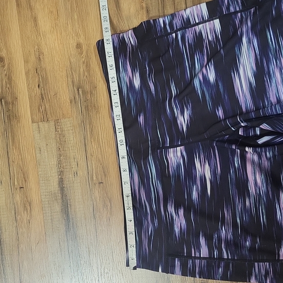 IDEOLOGY Purple Black Space Dye Cropped Leggings - Picture 7 of 14